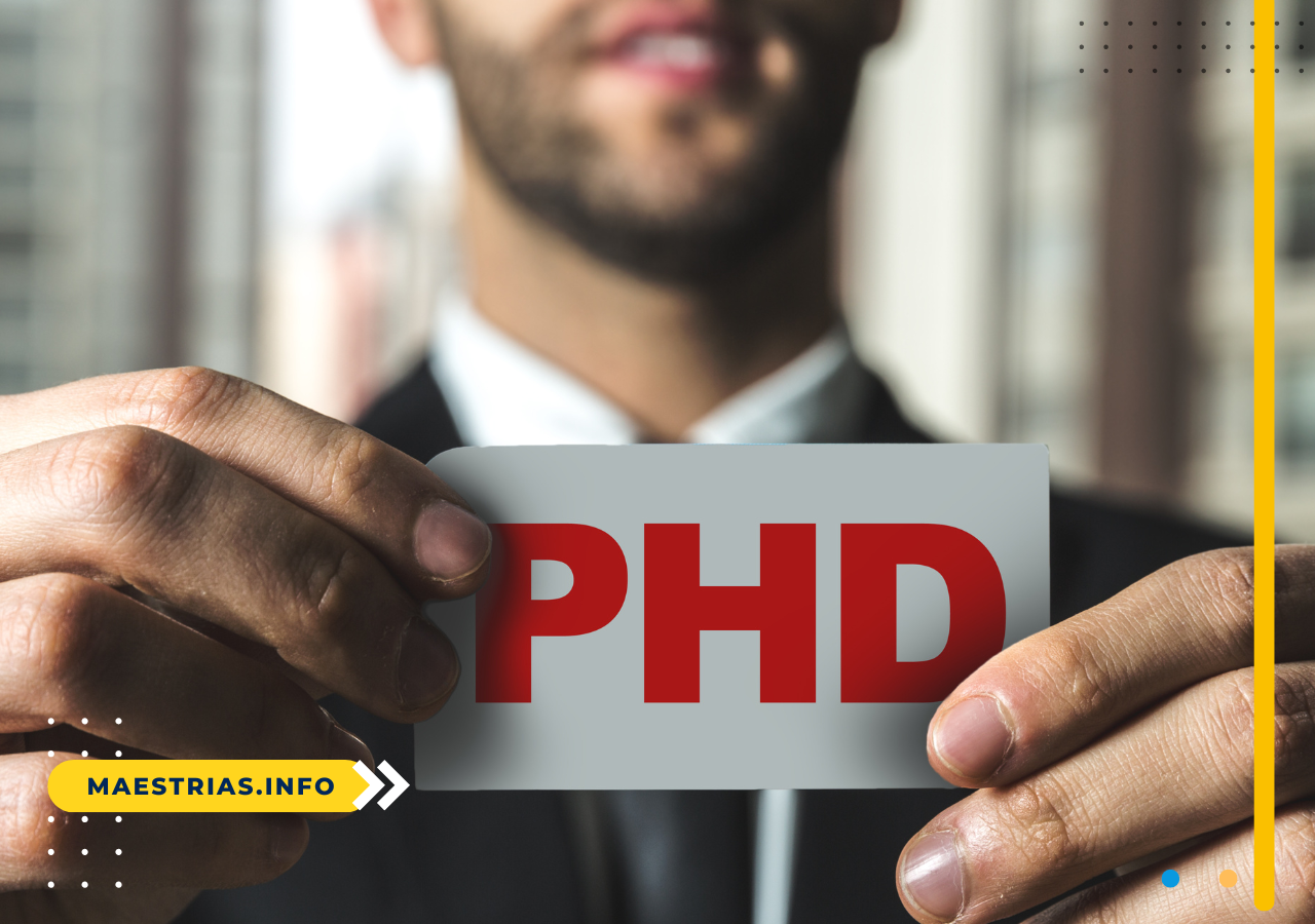 PhD: ventajas, tipos y diferencias con un doctorado